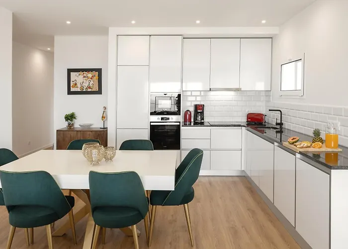 Beautiful Sunset Views * נאזרה