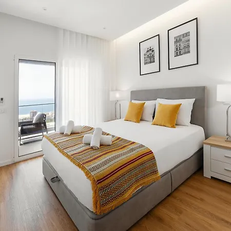 Beautiful Sunset Views Appartamento *